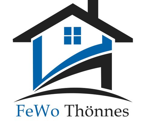 Ein modernes Logo mit der Darstellung eines Hauses in Schwarz und Blau. Darunter steht der Name "FeWo Thönnes".